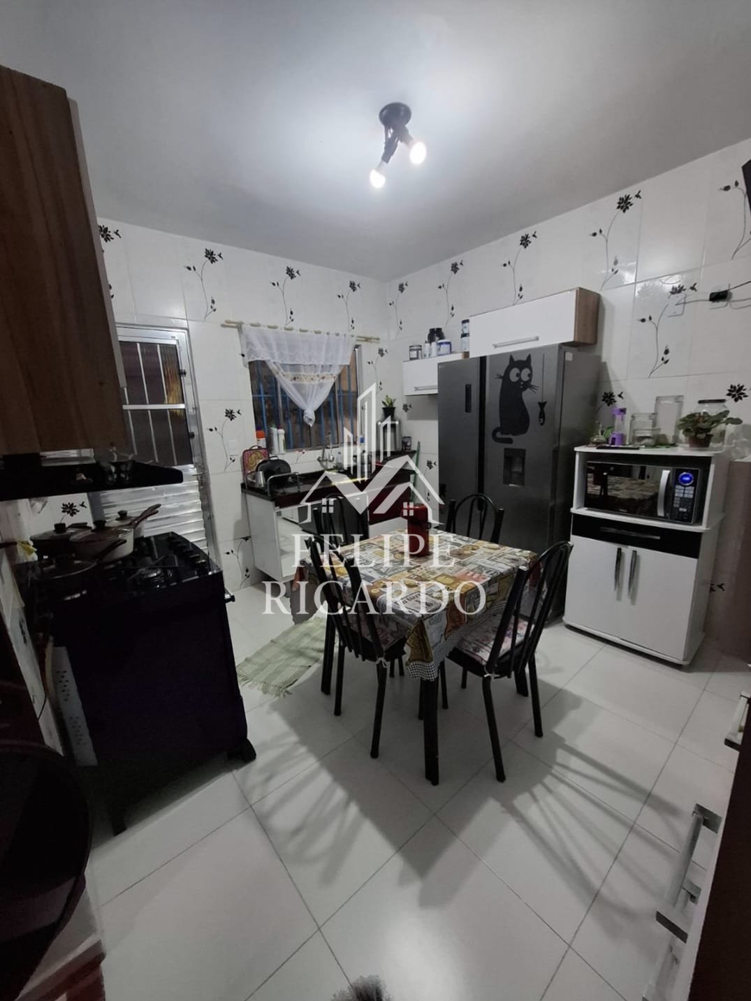 Casa à venda com 2 quartos, 125m² - Foto 3
