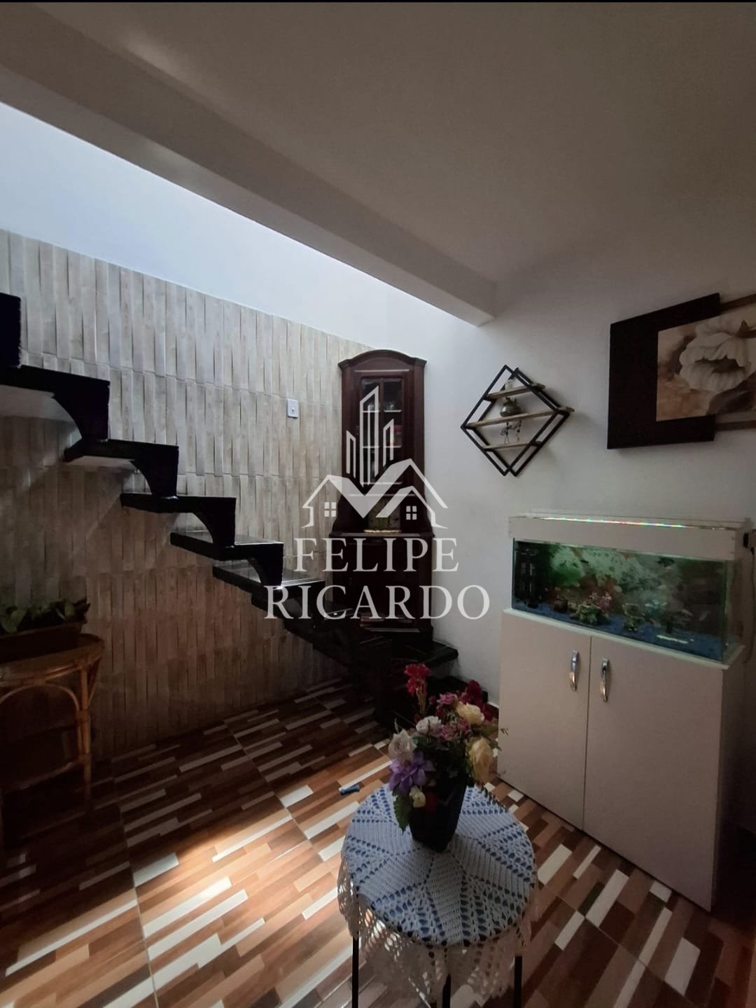 Casa à venda com 2 quartos, 125m² - Foto 4
