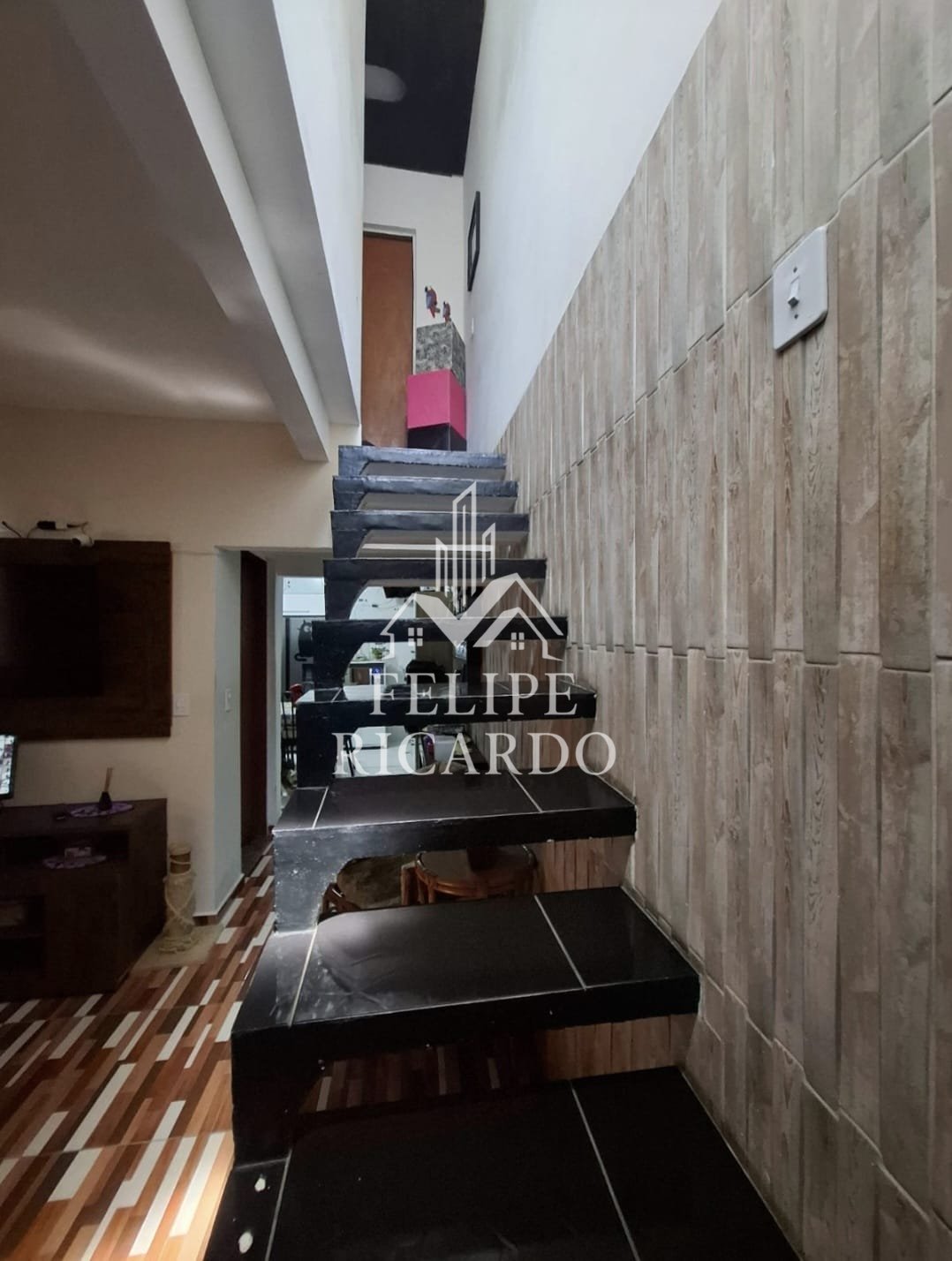 Casa à venda com 2 quartos, 125m² - Foto 5