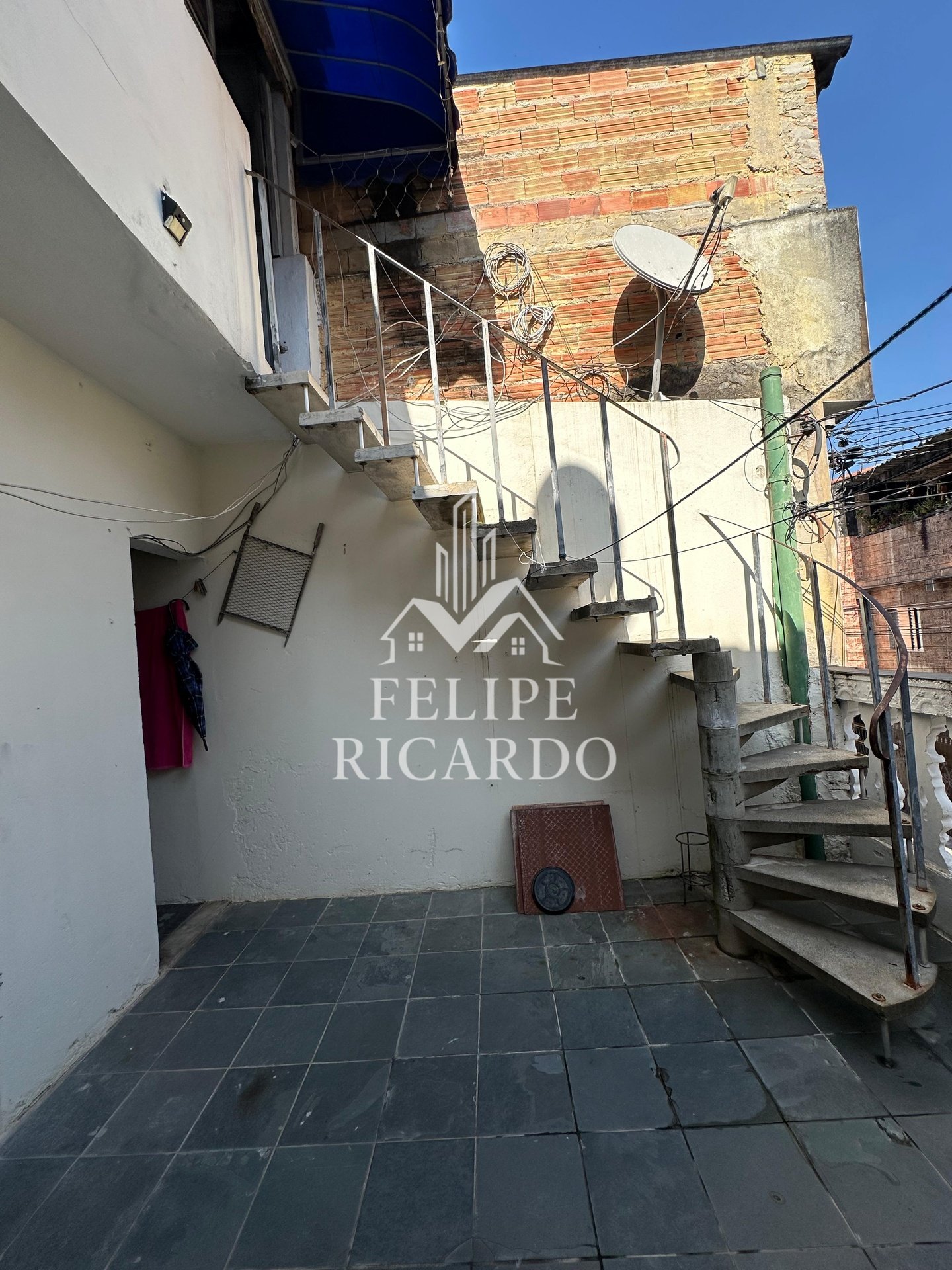 Casa à venda com 4 quartos, 200m² - Foto 18