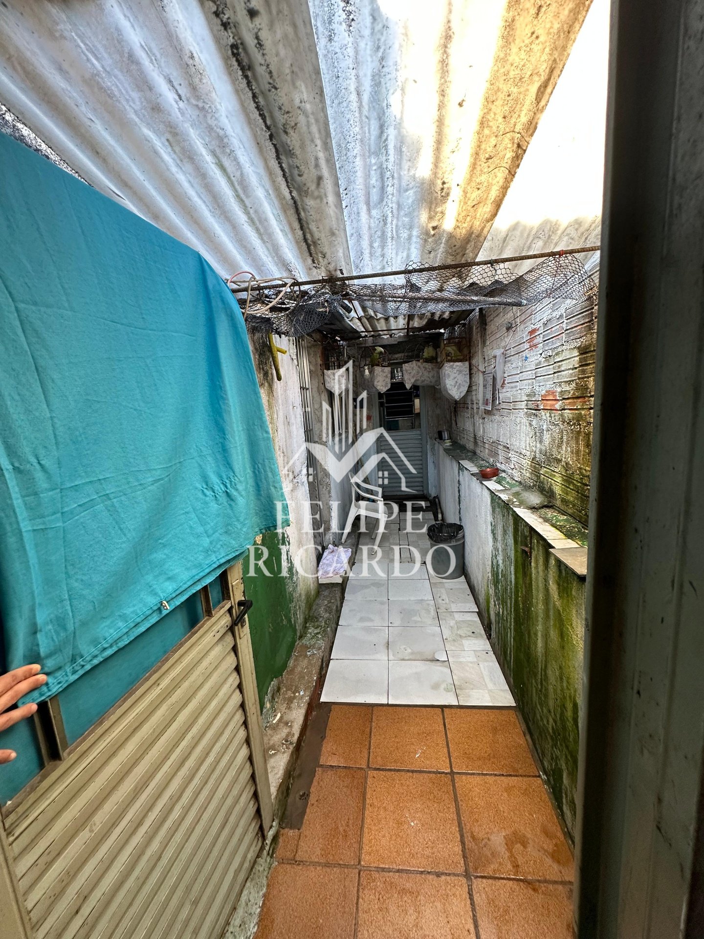 Casa à venda com 4 quartos, 200m² - Foto 30
