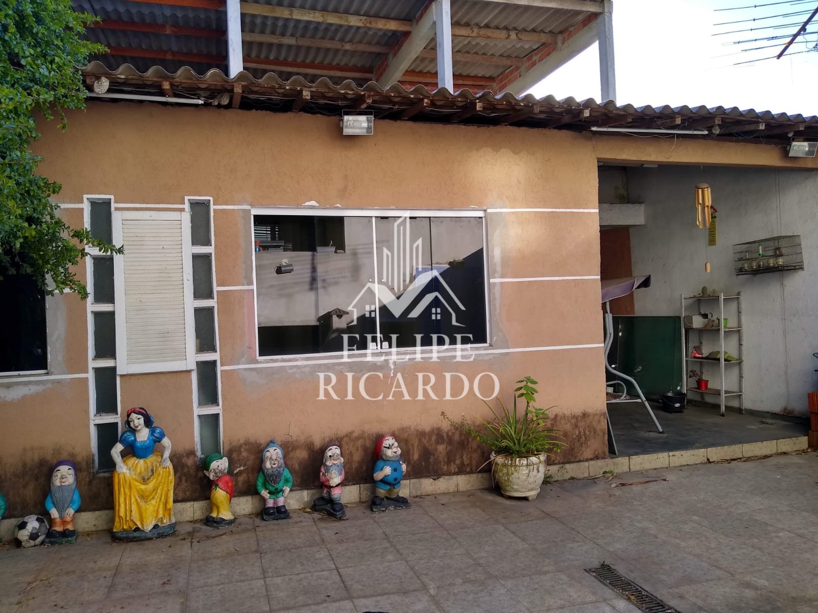 Casa à venda com 4 quartos, 350m² - Foto 8