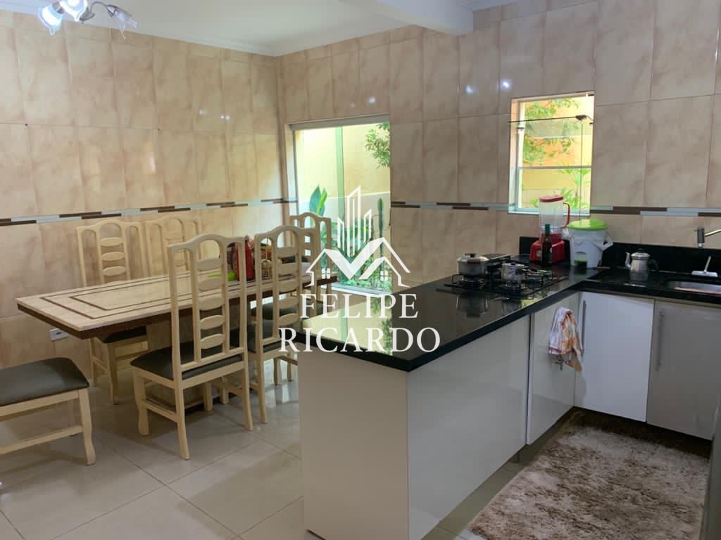 Casa para alugar com 4 quartos, 235m² - Foto 11