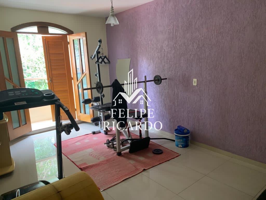 Casa para alugar com 4 quartos, 235m² - Foto 17