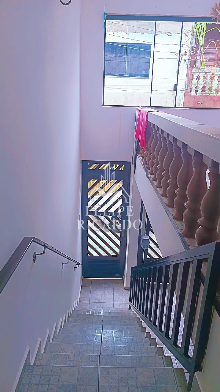 Casa à venda com 2 quartos, 198m² - Foto 3