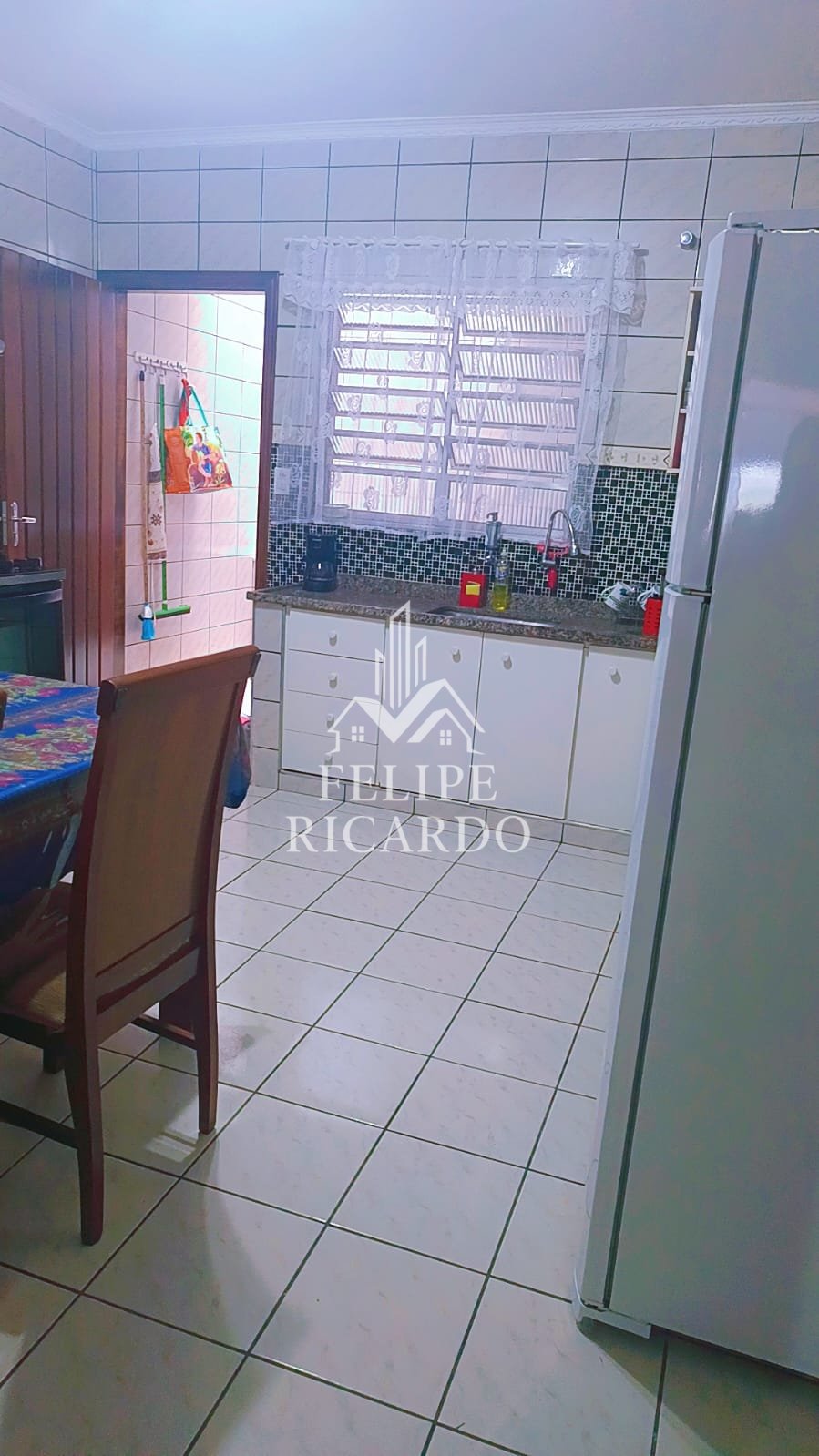 Casa à venda com 2 quartos, 198m² - Foto 8