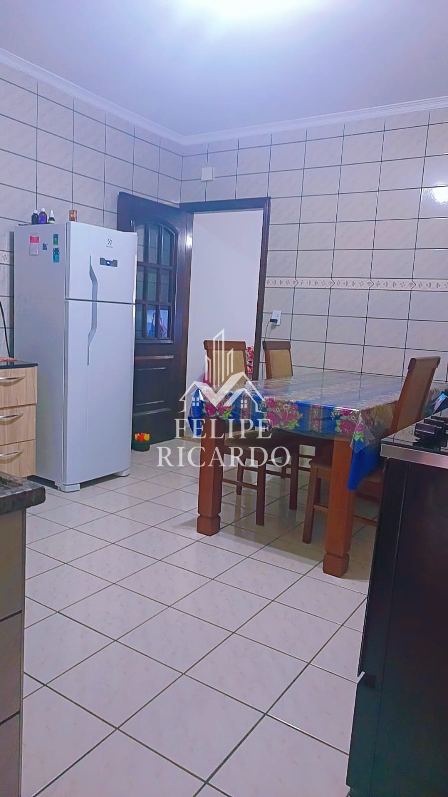 Casa à venda com 2 quartos, 198m² - Foto 12