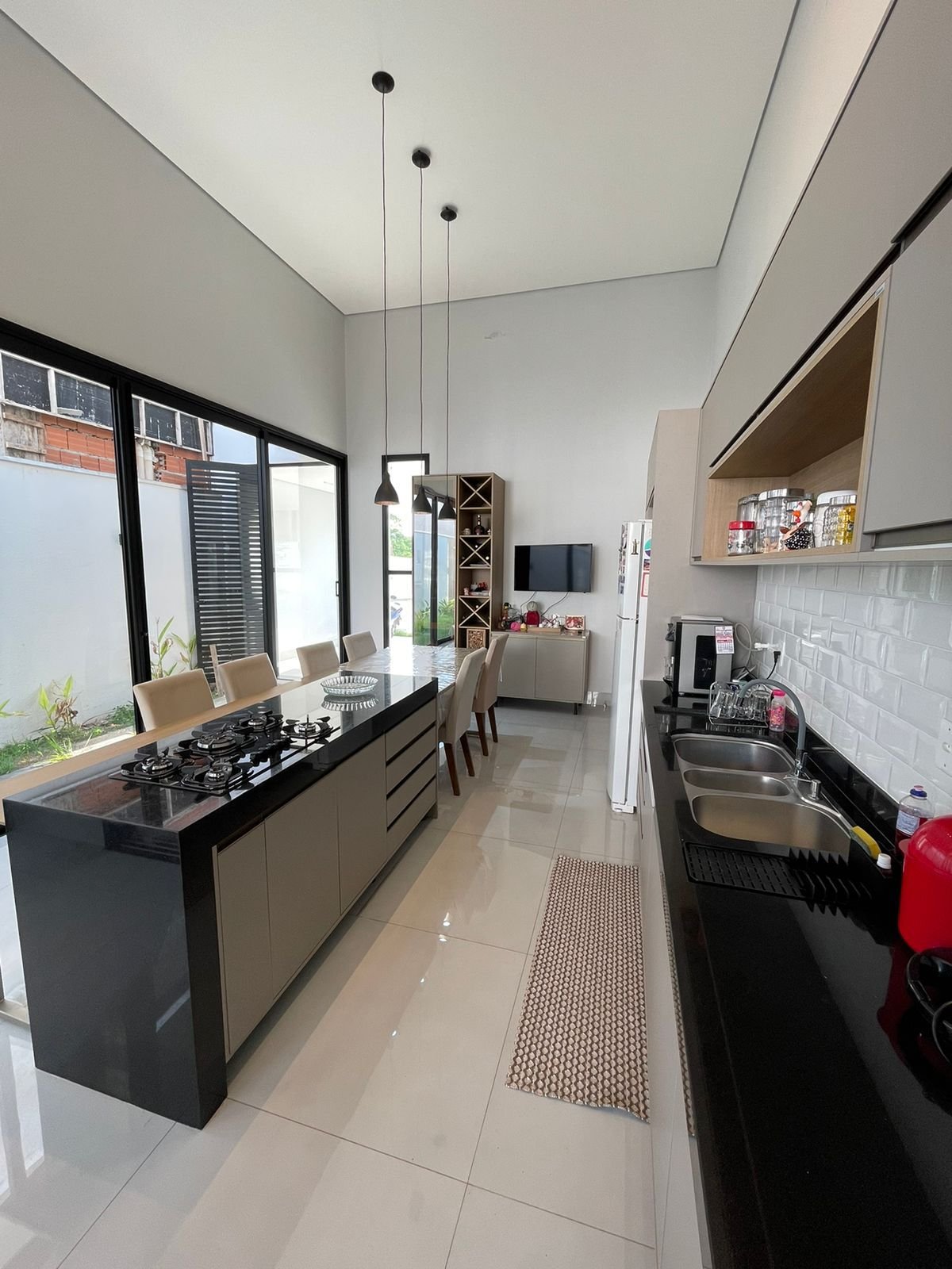 Casa de Condomínio à venda com 3 quartos, 202m² - Foto 14