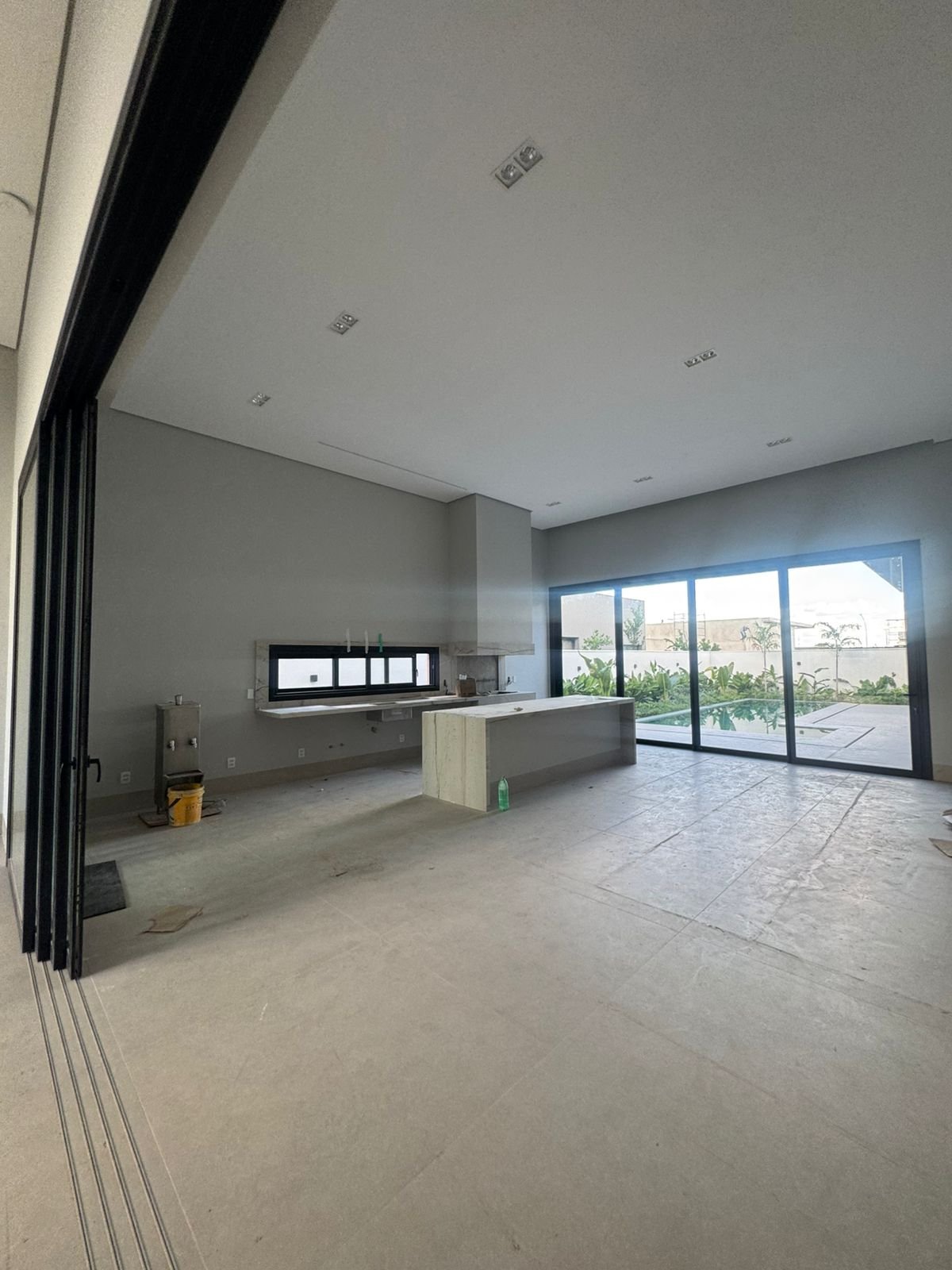 Casa de Condomínio à venda com 4 quartos, 386m² - Foto 16