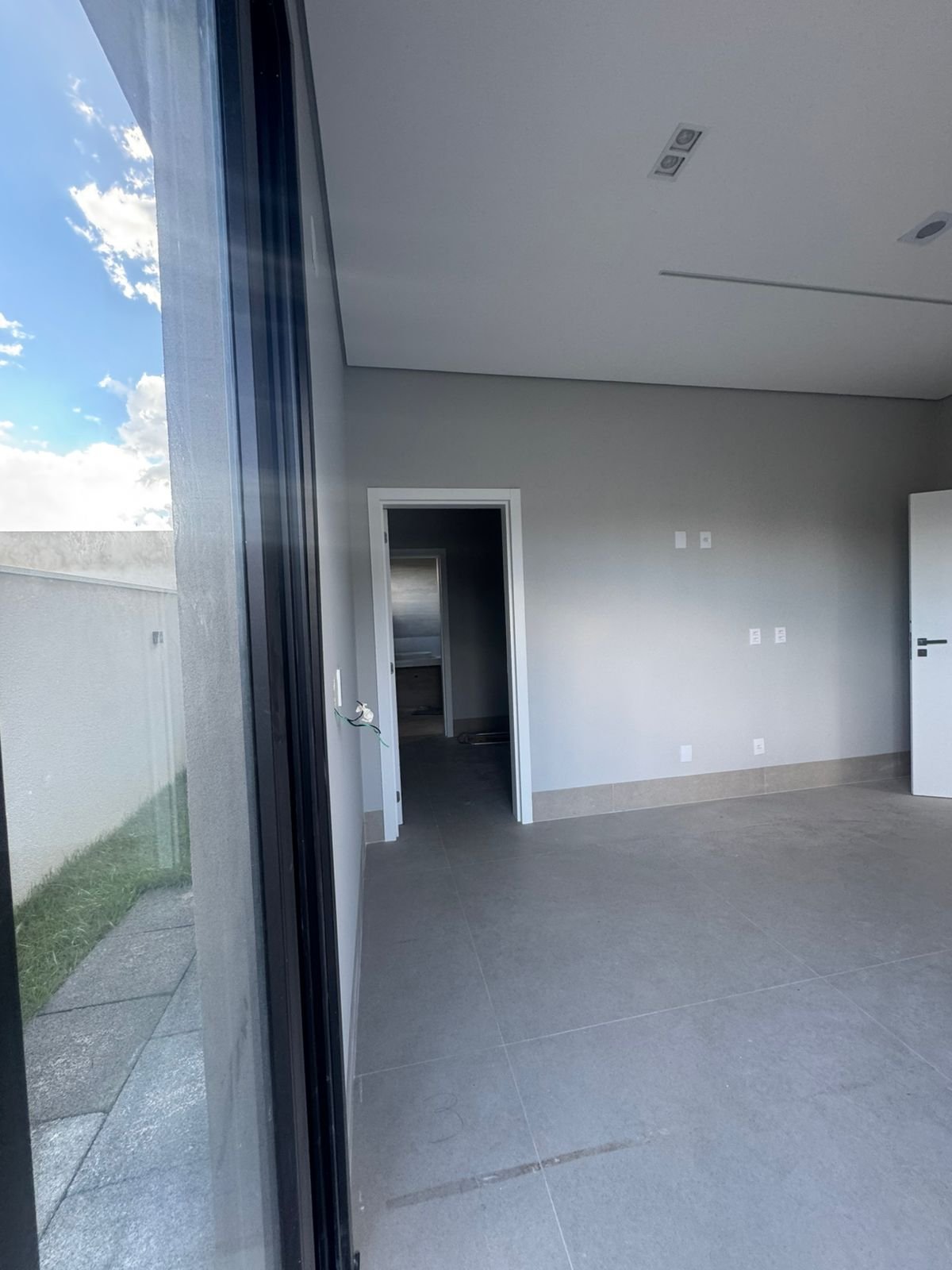 Casa de Condomínio à venda com 4 quartos, 386m² - Foto 15