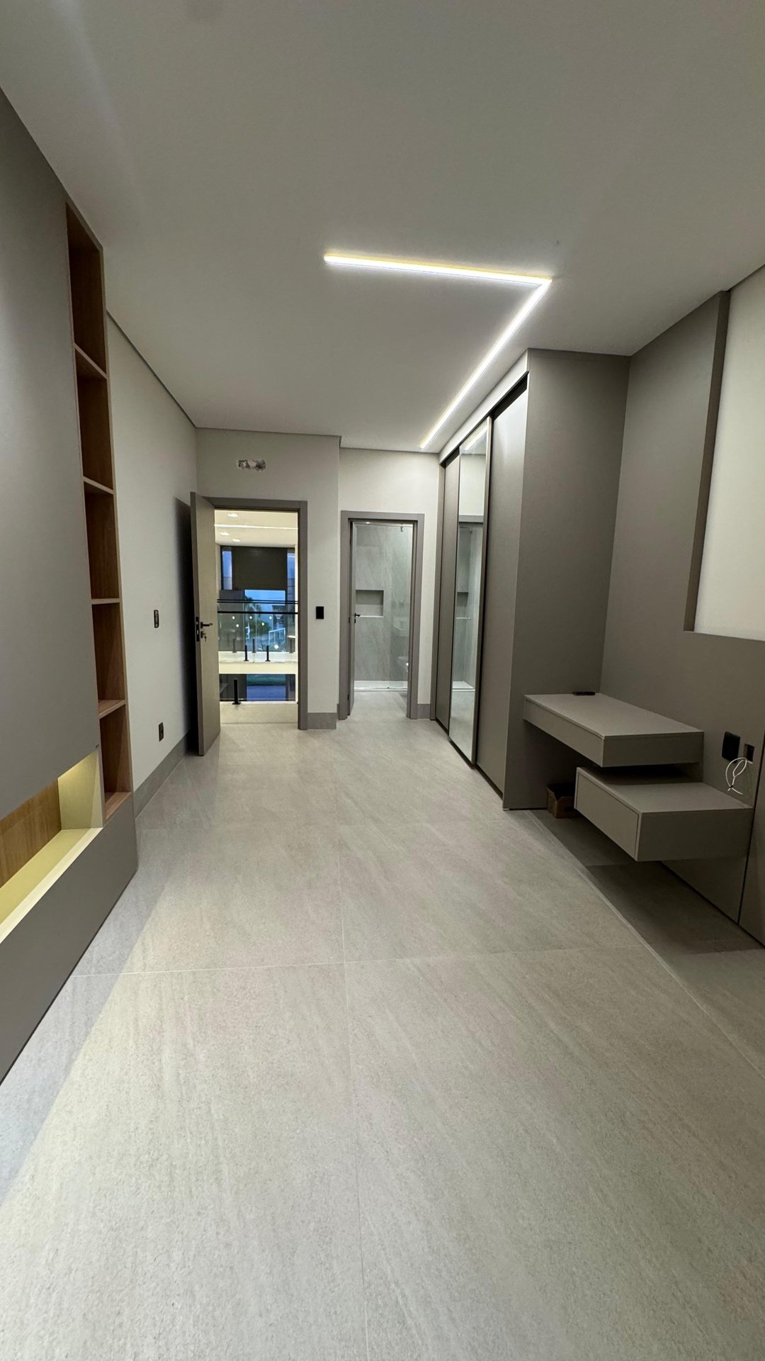 Casa de Condomínio à venda com 4 quartos, 348m² - Foto 8