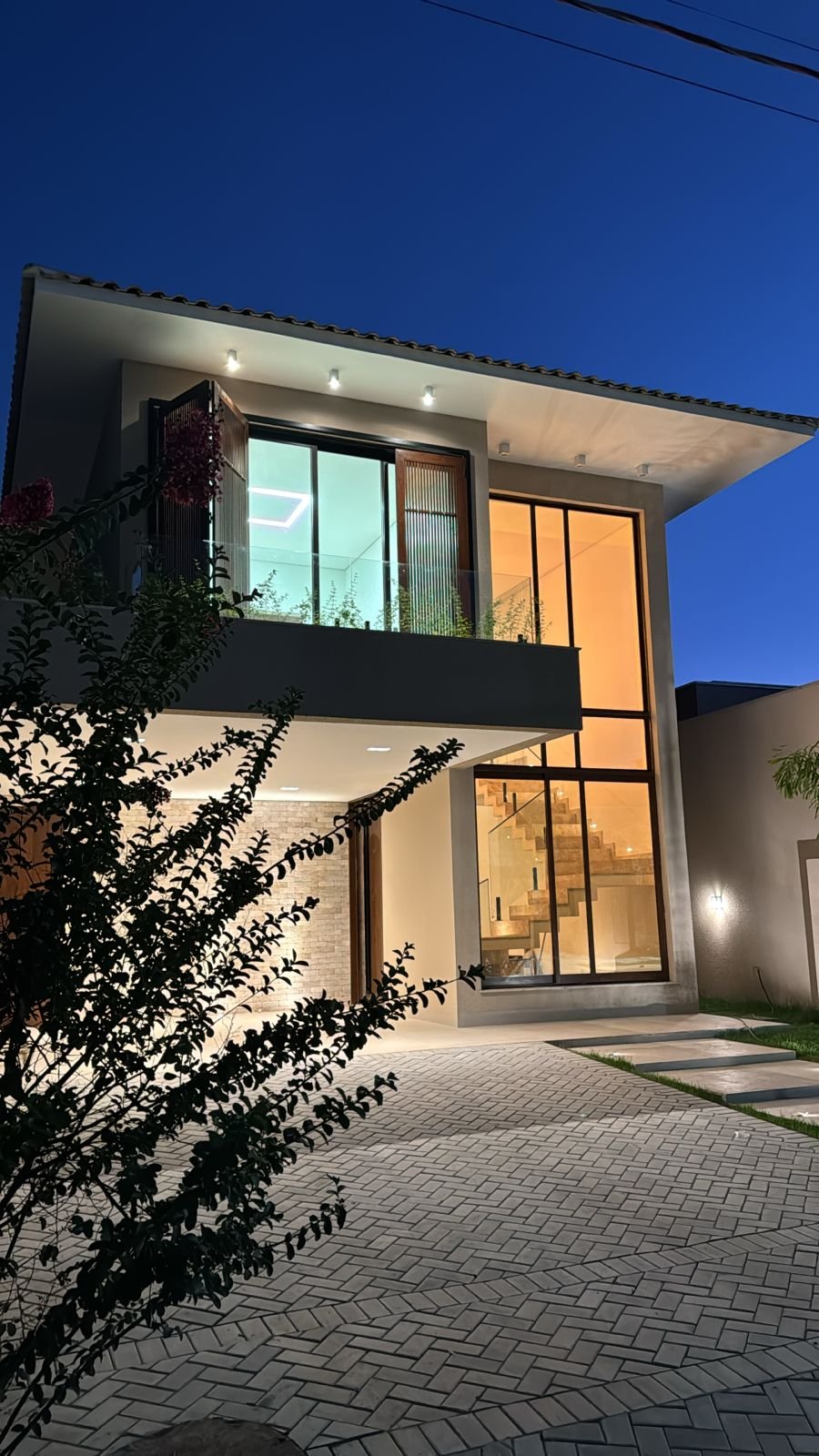 Casa de Condomínio à venda com 3 quartos, 248m² - Foto 3