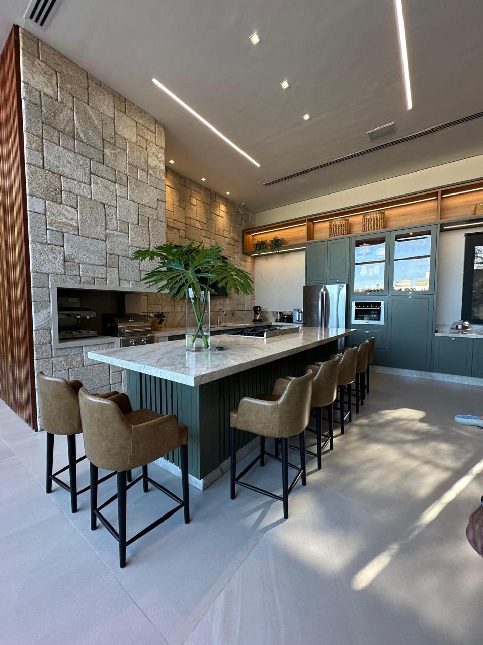 Casa de Condomínio à venda com 4 quartos, 387m² - Foto 9