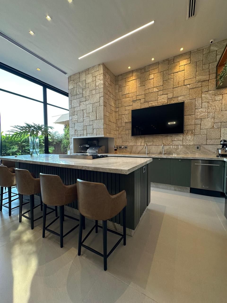 Casa de Condomínio à venda com 4 quartos, 387m² - Foto 18