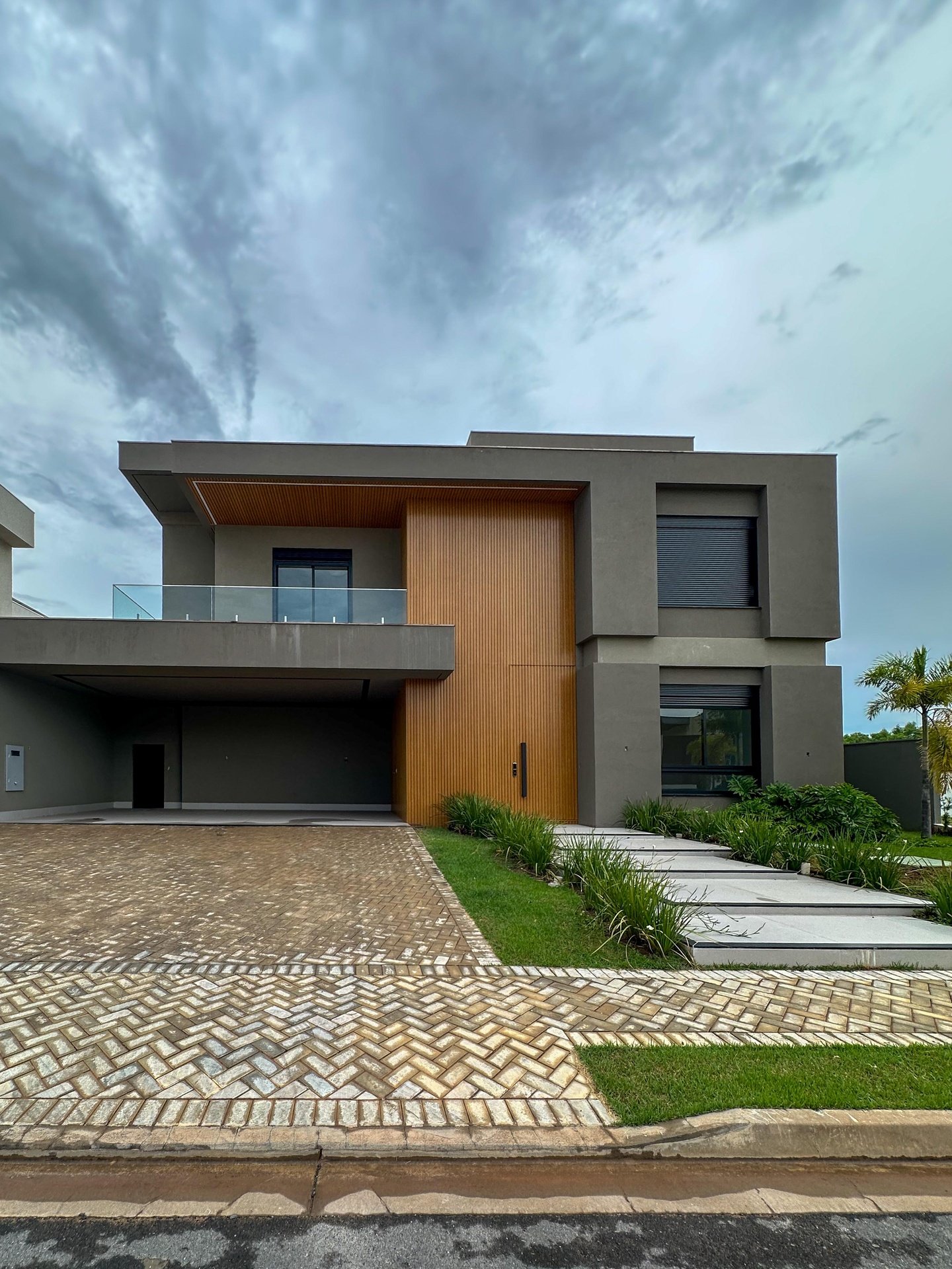 Casa de Condomínio à venda com 4 quartos, 635m² - Foto 2