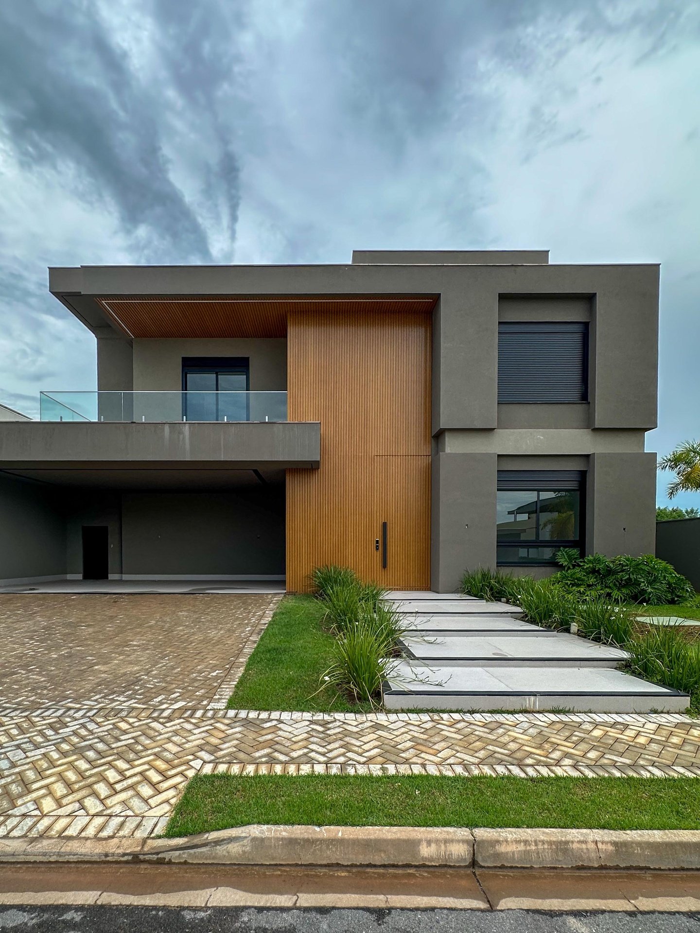 Casa de Condomínio à venda com 4 quartos, 635m² - Foto 1