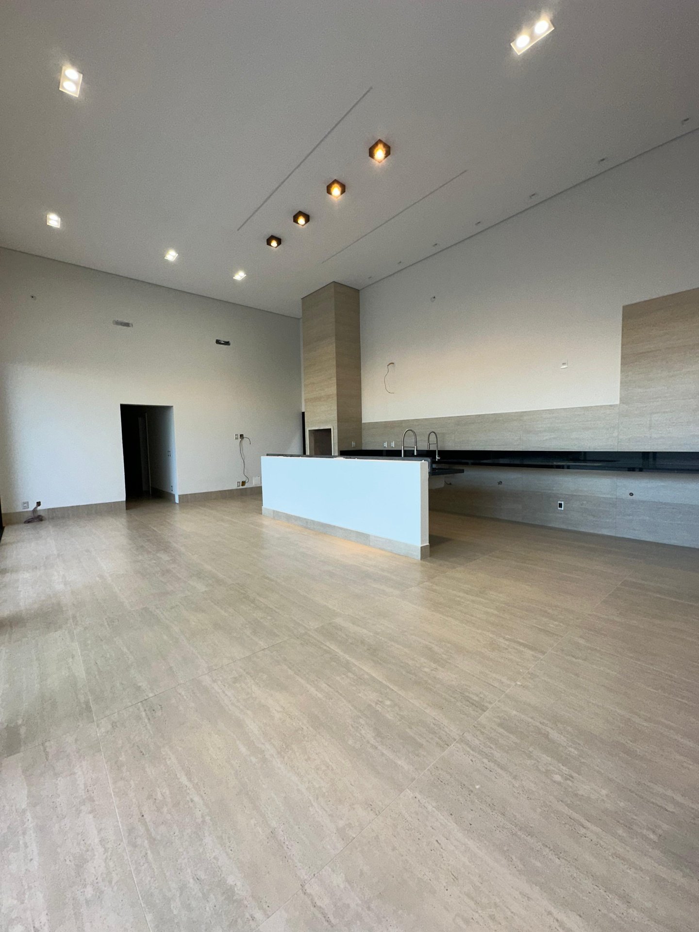 Casa de Condomínio à venda com 4 quartos, 374m² - Foto 18