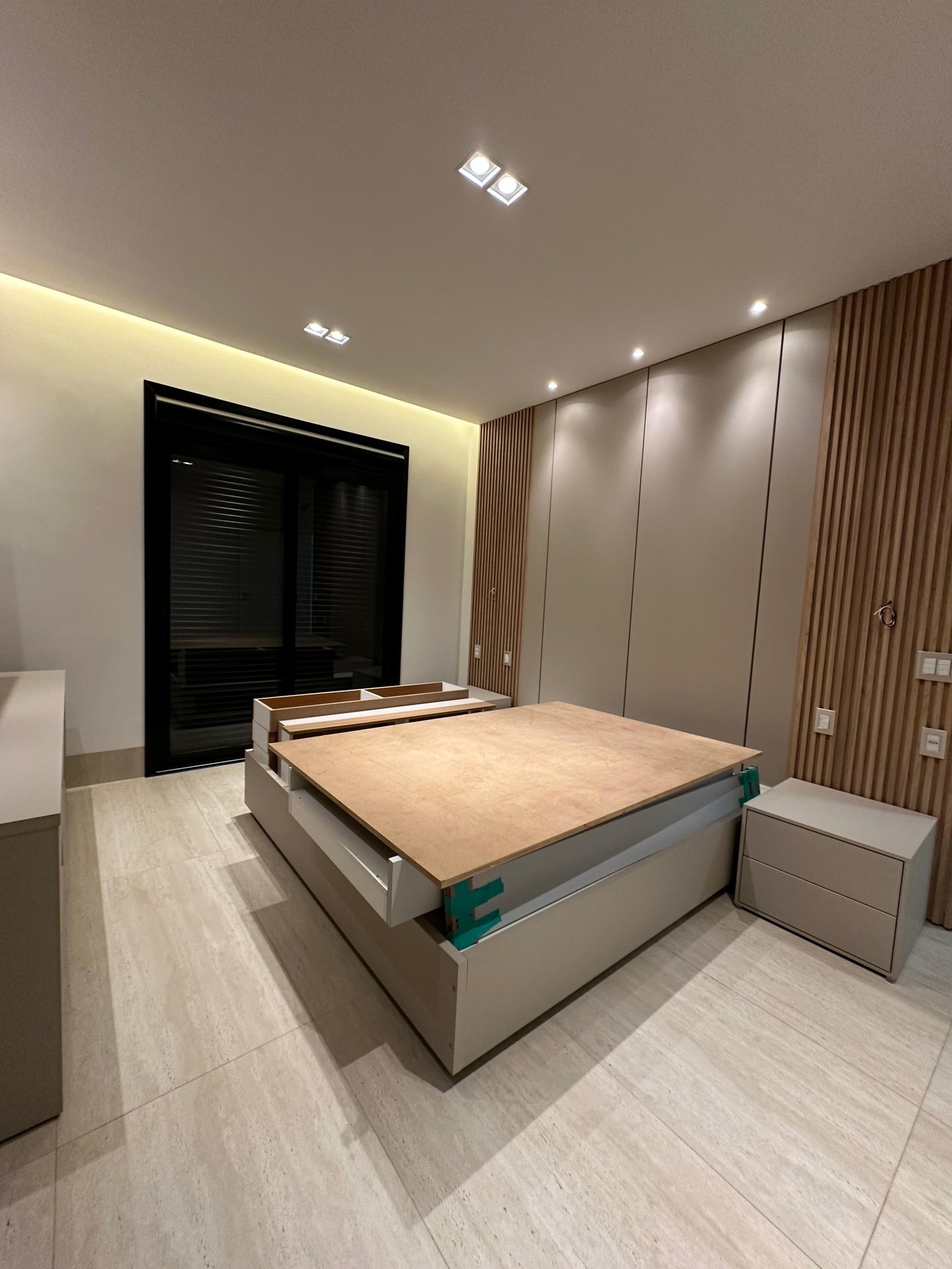 Casa de Condomínio à venda com 4 quartos, 374m² - Foto 12