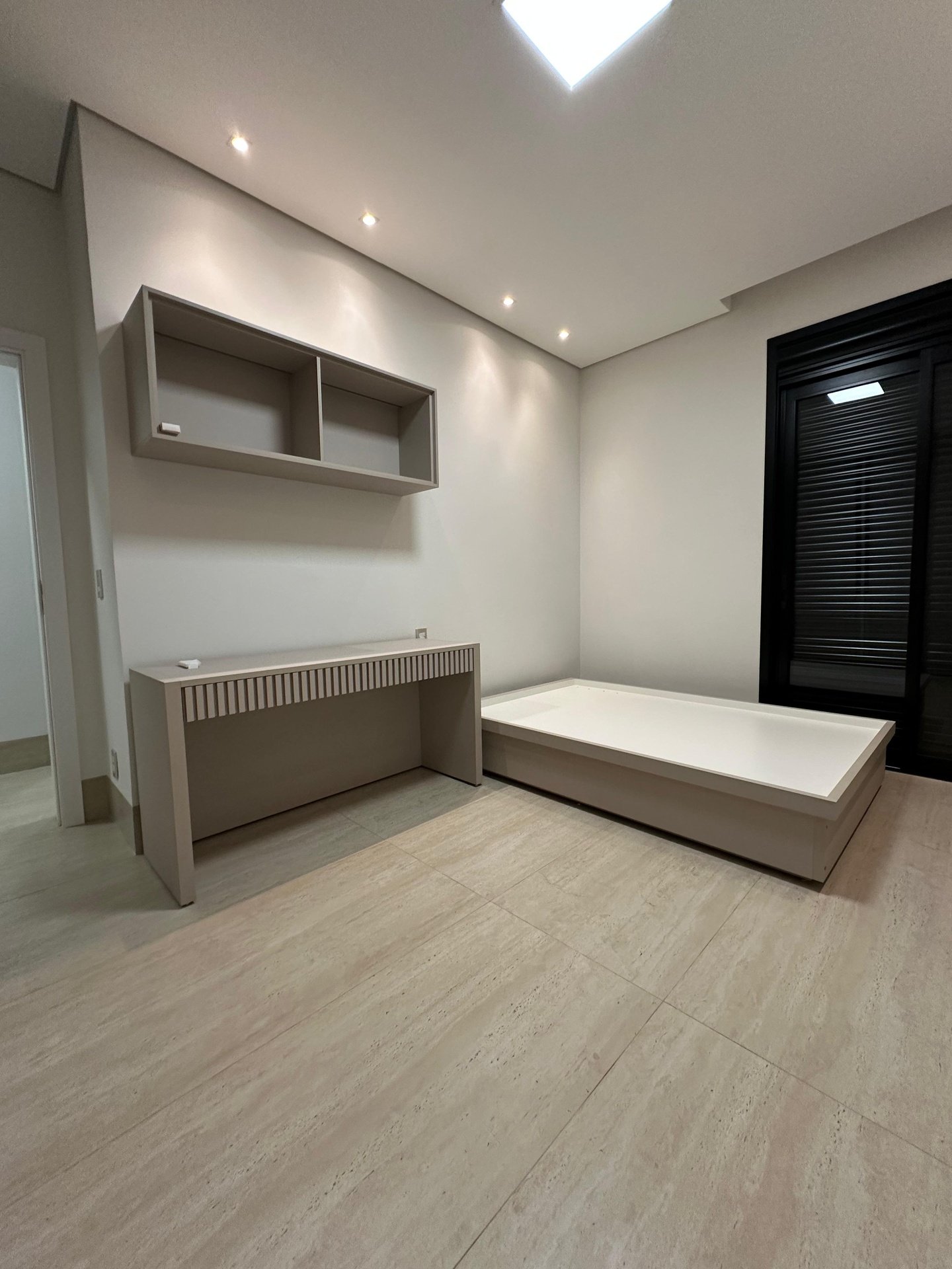 Casa de Condomínio à venda com 4 quartos, 374m² - Foto 14
