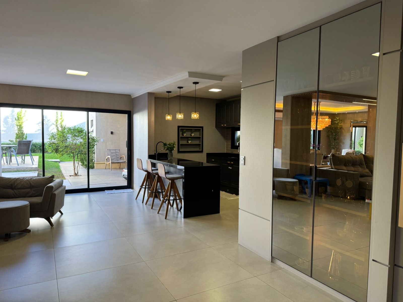 Casa de Condomínio à venda com 3 quartos, 311m² - Foto 12