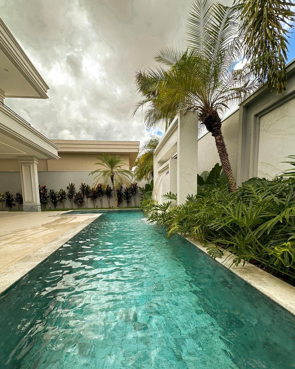 Casa de Condomínio à venda com 5 quartos, 408m² - Foto 5