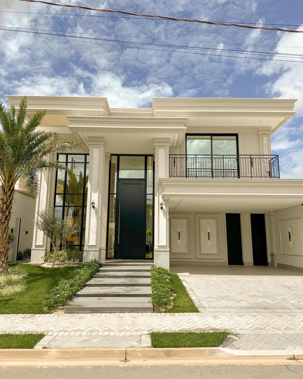 Casa de Condomínio à venda com 5 quartos, 408m² - Foto 1