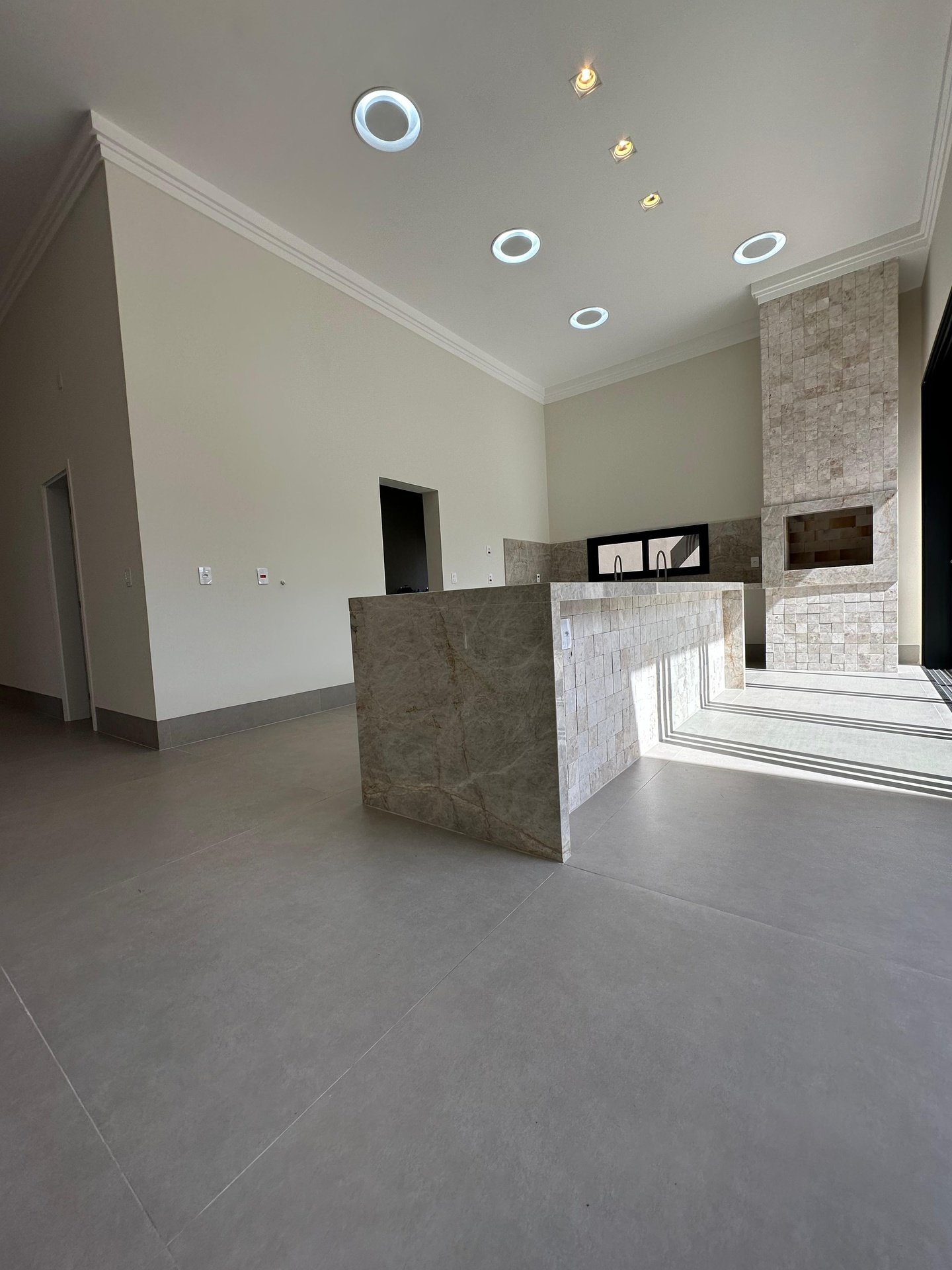 Casa de Condomínio à venda com 3 quartos, 250m² - Foto 39