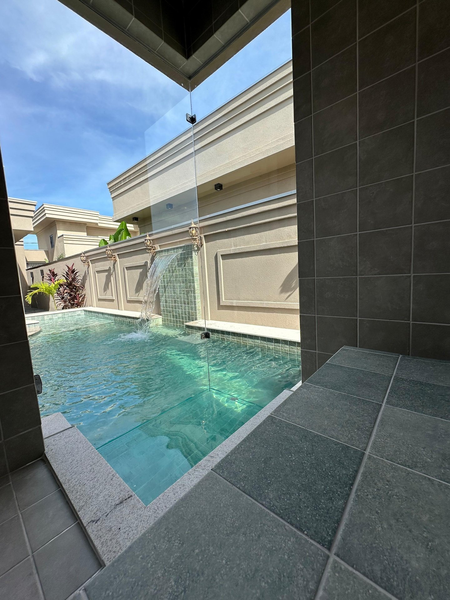 Casa de Condomínio à venda com 3 quartos, 250m² - Foto 5