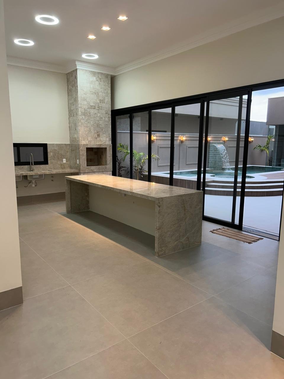 Casa de Condomínio à venda com 3 quartos, 250m² - Foto 17