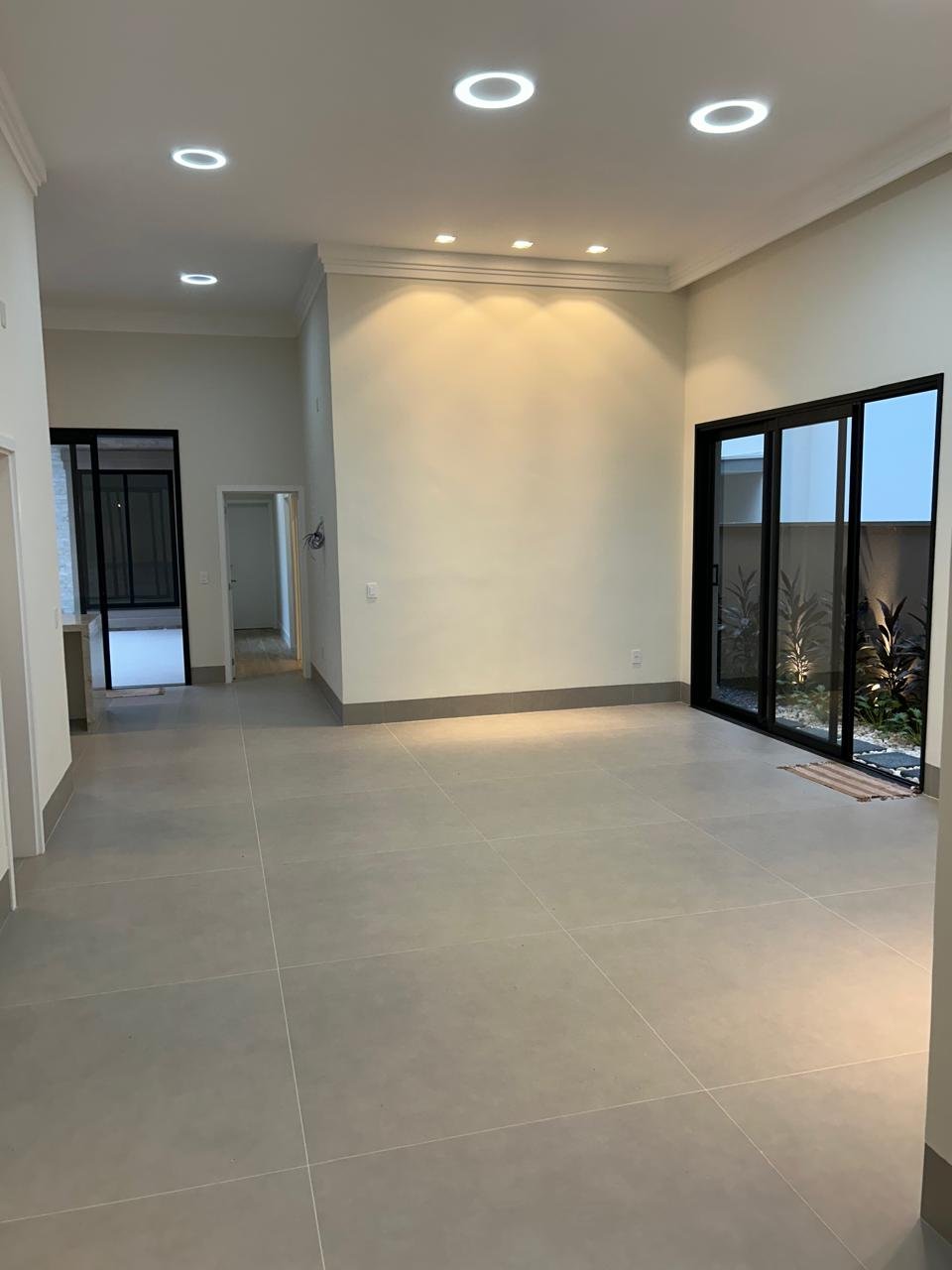 Casa de Condomínio à venda com 3 quartos, 250m² - Foto 27