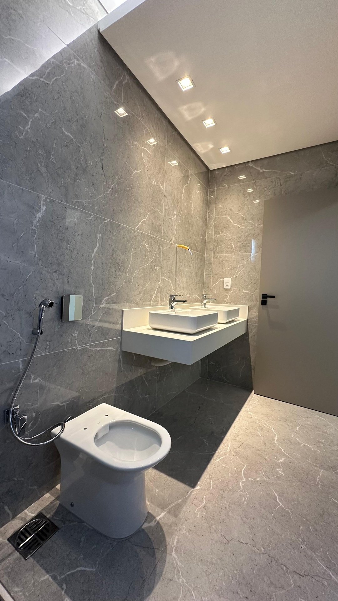 Casa de Condomínio à venda com 3 quartos, 247m² - Foto 22