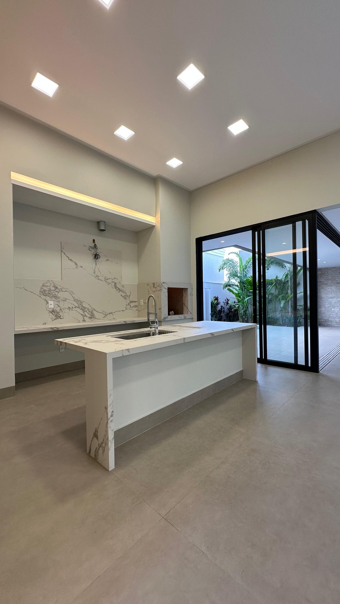 Casa de Condomínio à venda com 3 quartos, 247m² - Foto 17