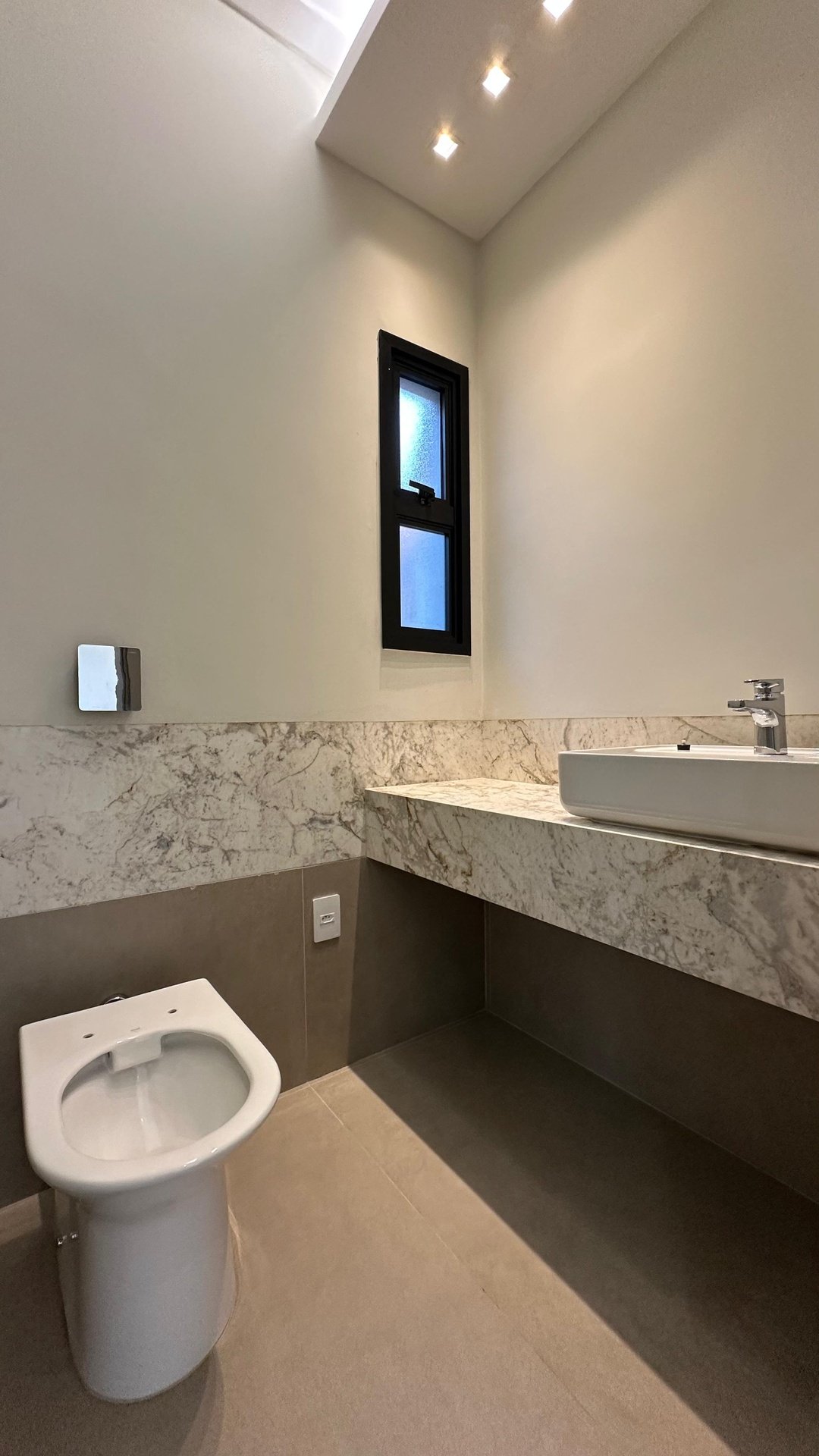 Casa de Condomínio à venda com 3 quartos, 247m² - Foto 19