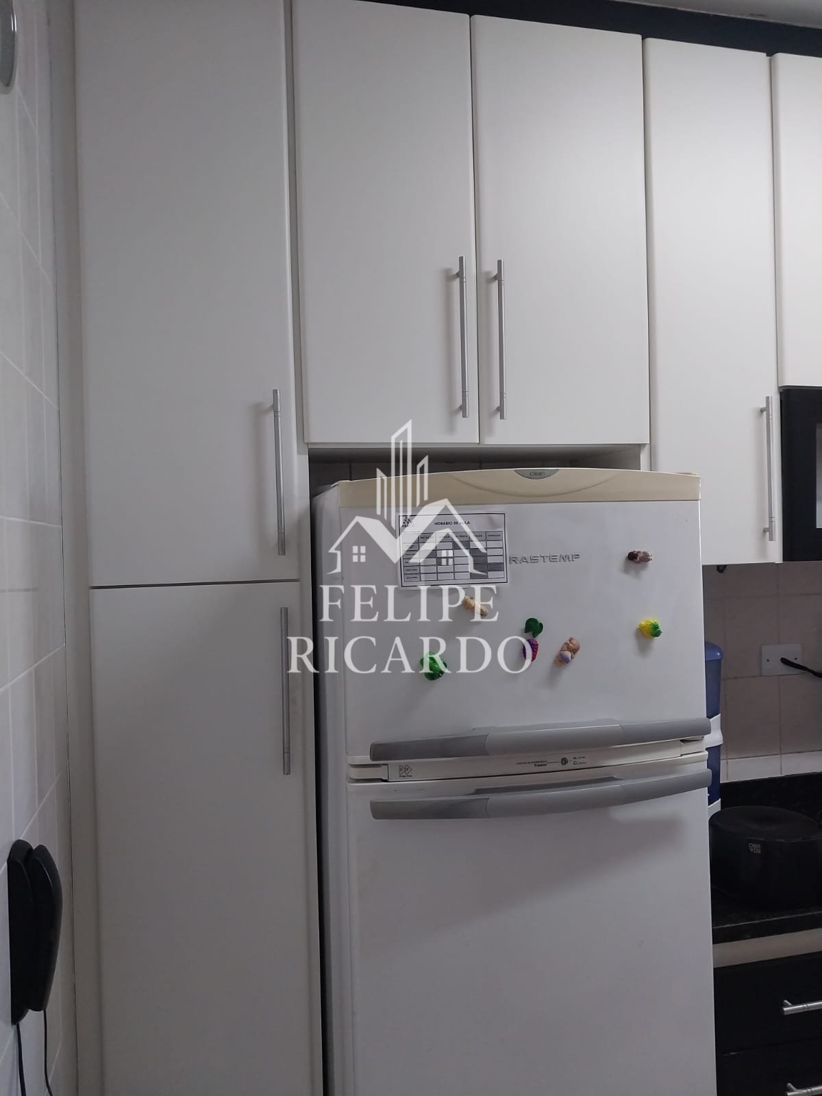 Apartamento à venda com 2 quartos, 70m² - Foto 17