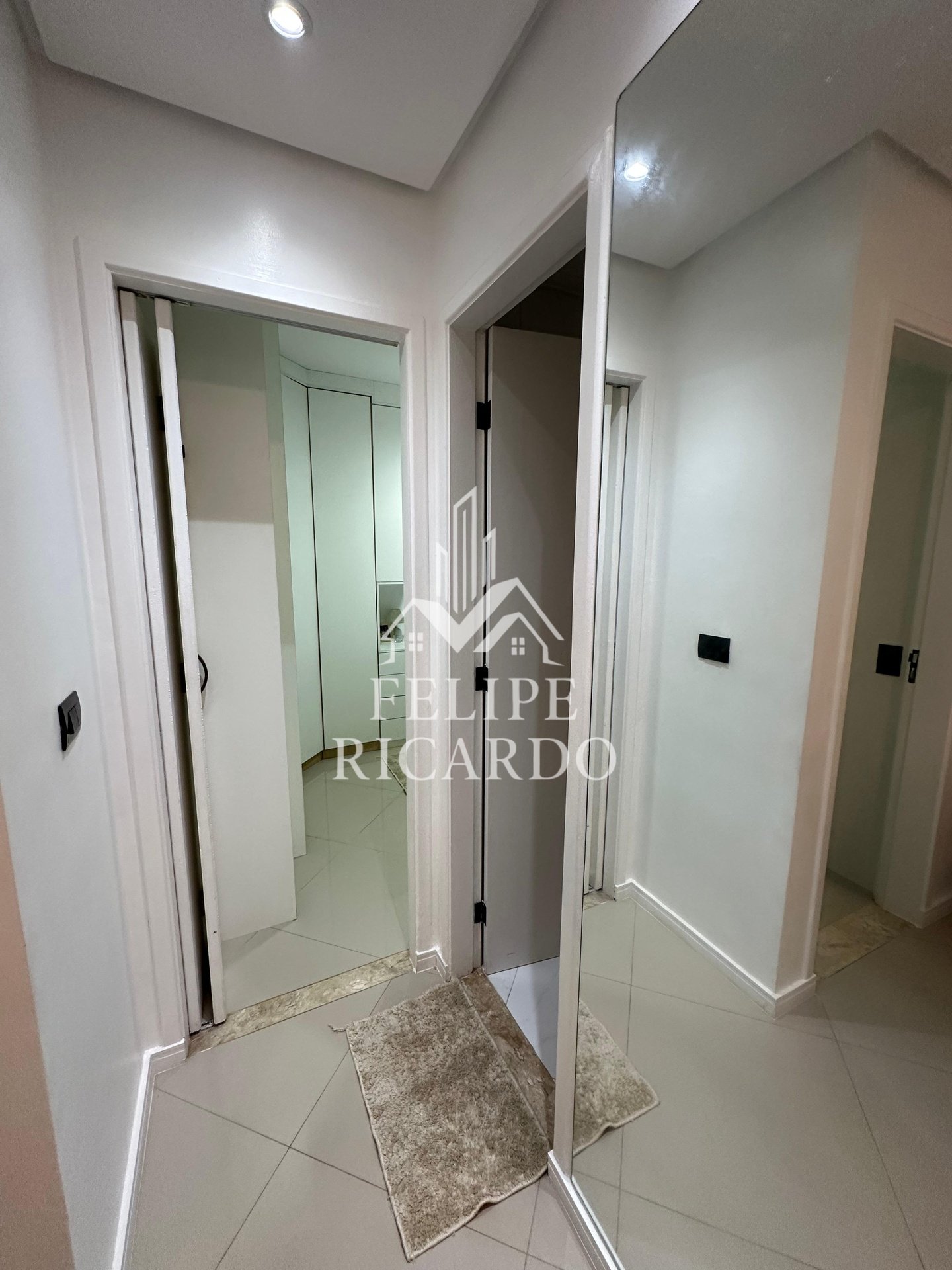 Apartamento para alugar com 2 quartos, 55m² - Foto 9