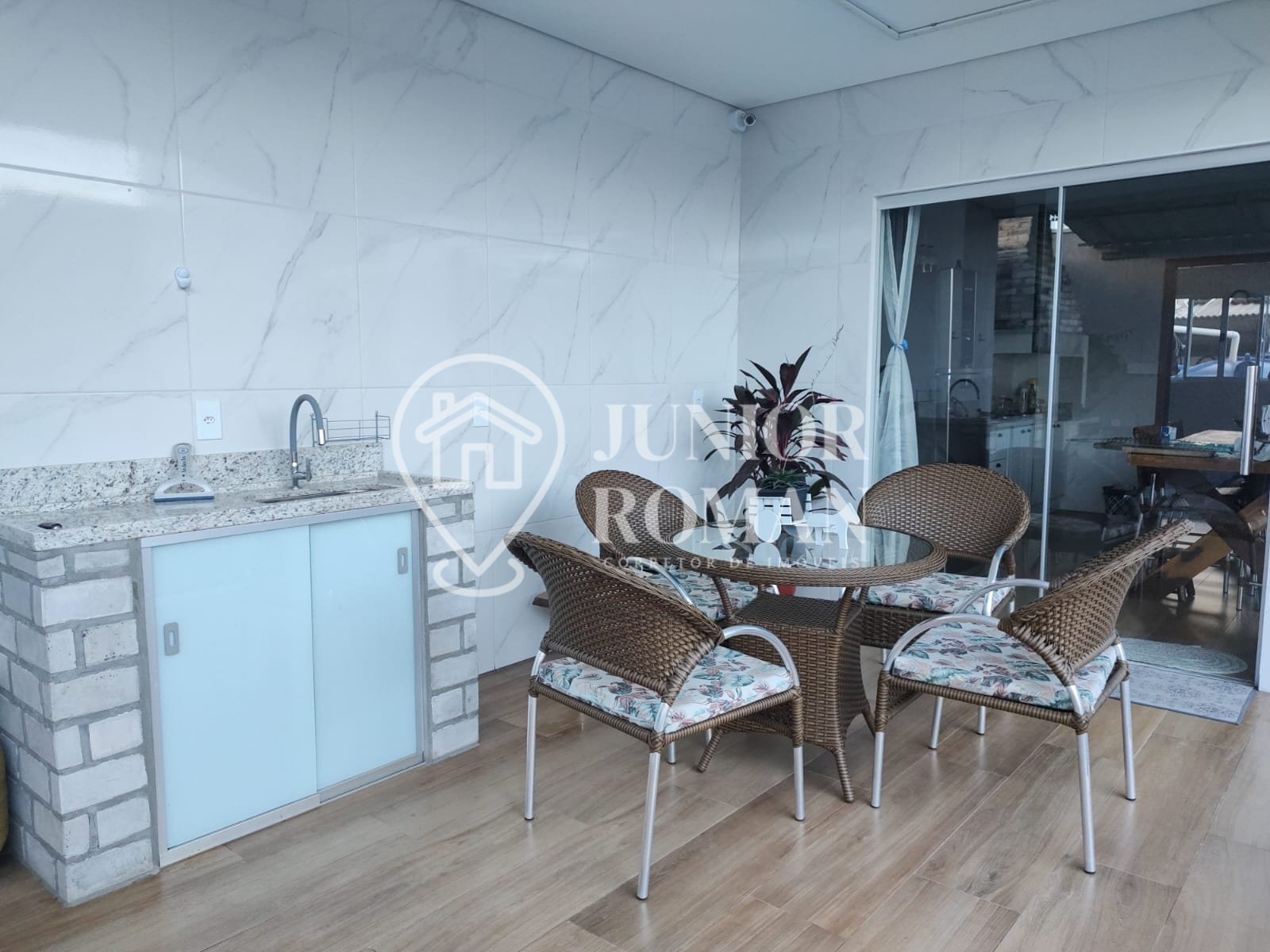 Sobrado, 4 quartos, 303 m² - Foto 4