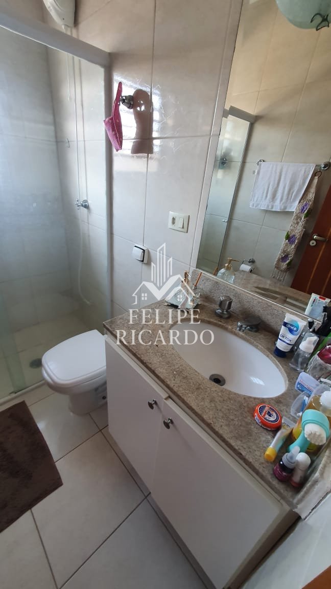 Casa à venda com 4 quartos, 215m² - Foto 6