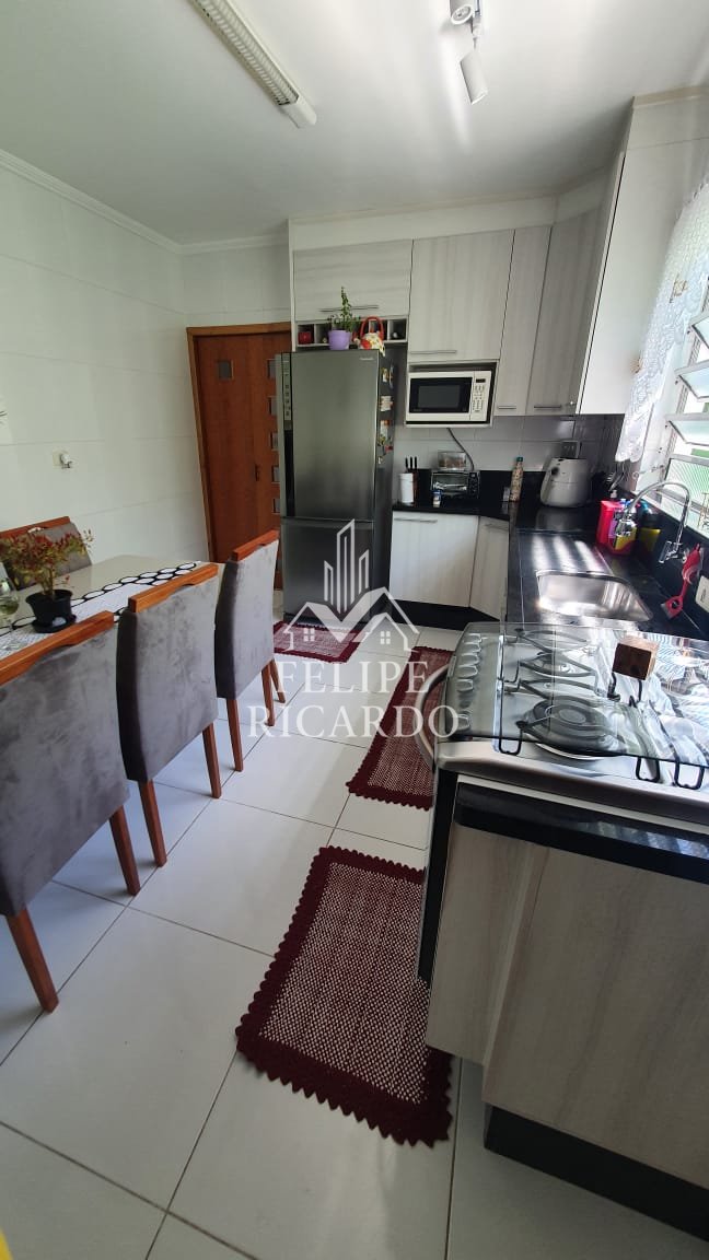 Casa à venda com 4 quartos, 215m² - Foto 13