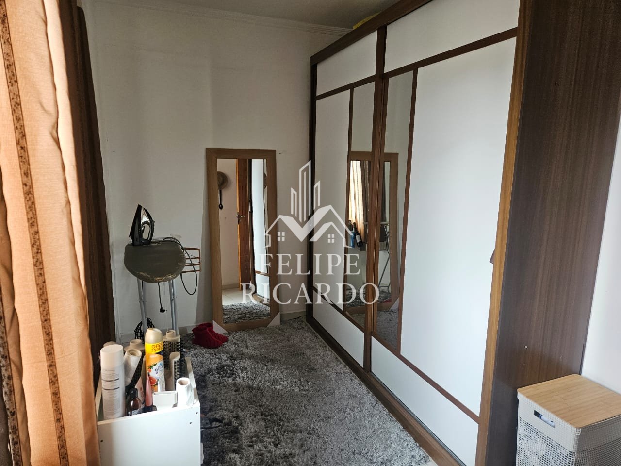 Casa à venda com 4 quartos, 215m² - Foto 21