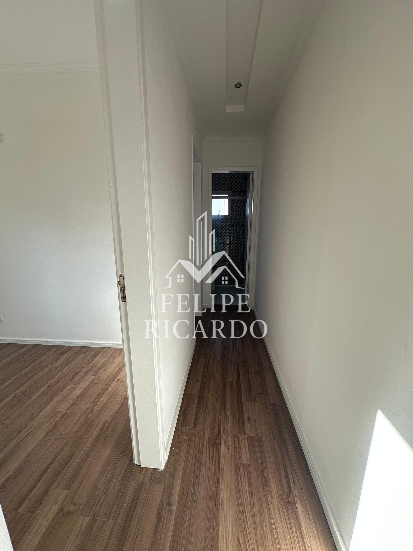 Apartamento para alugar com 2 quartos, 42m² - Foto 11