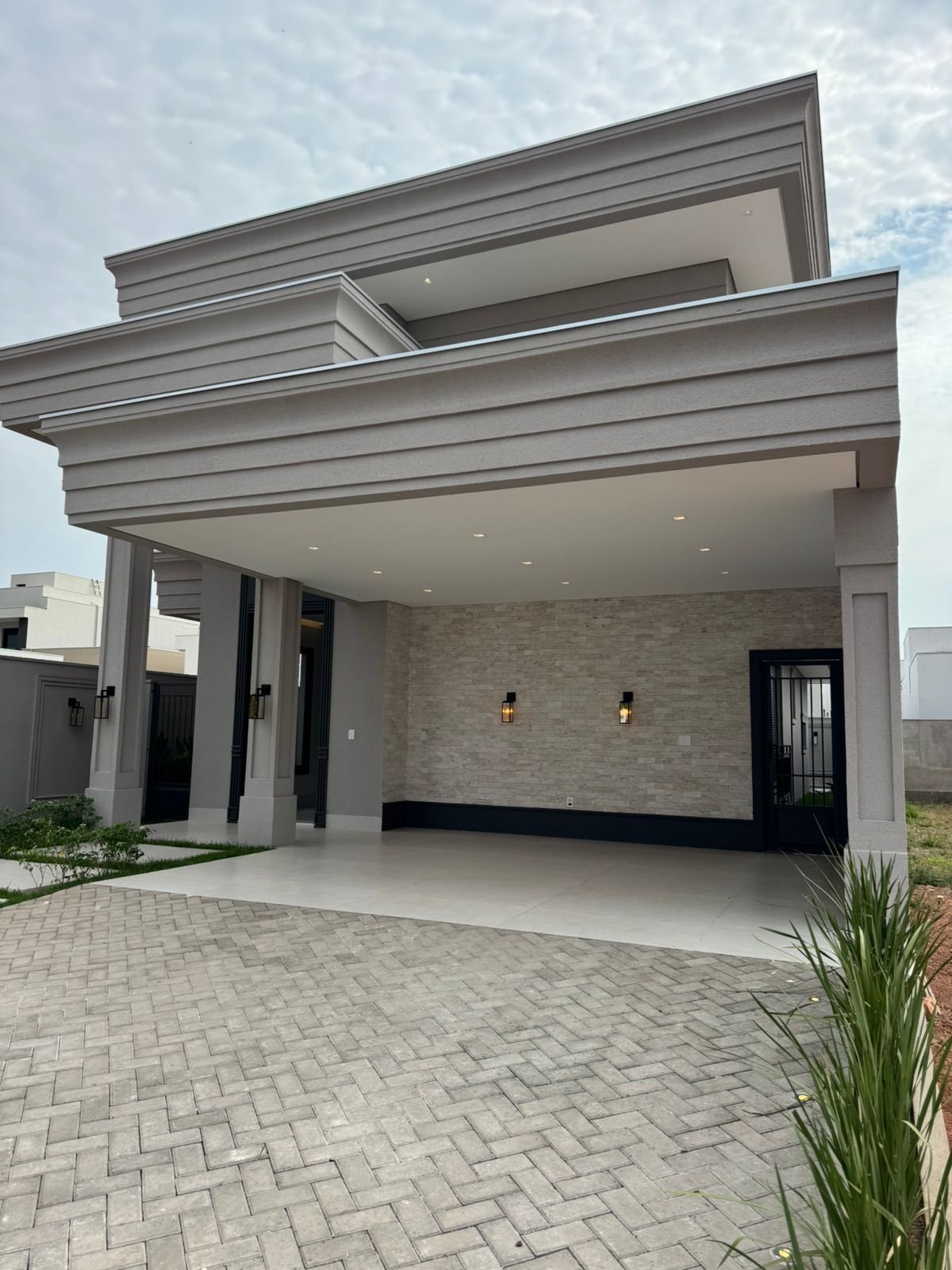 Casa de Condomínio à venda com 4 quartos, 257m² - Foto 4
