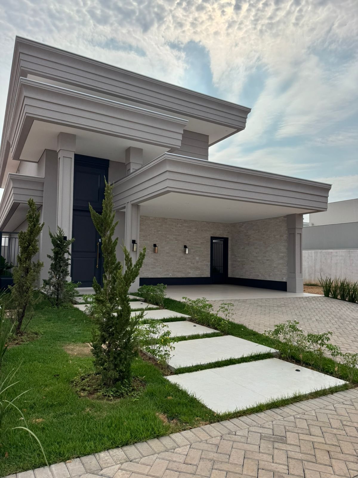Casa de Condomínio à venda com 4 quartos, 257m² - Foto 3