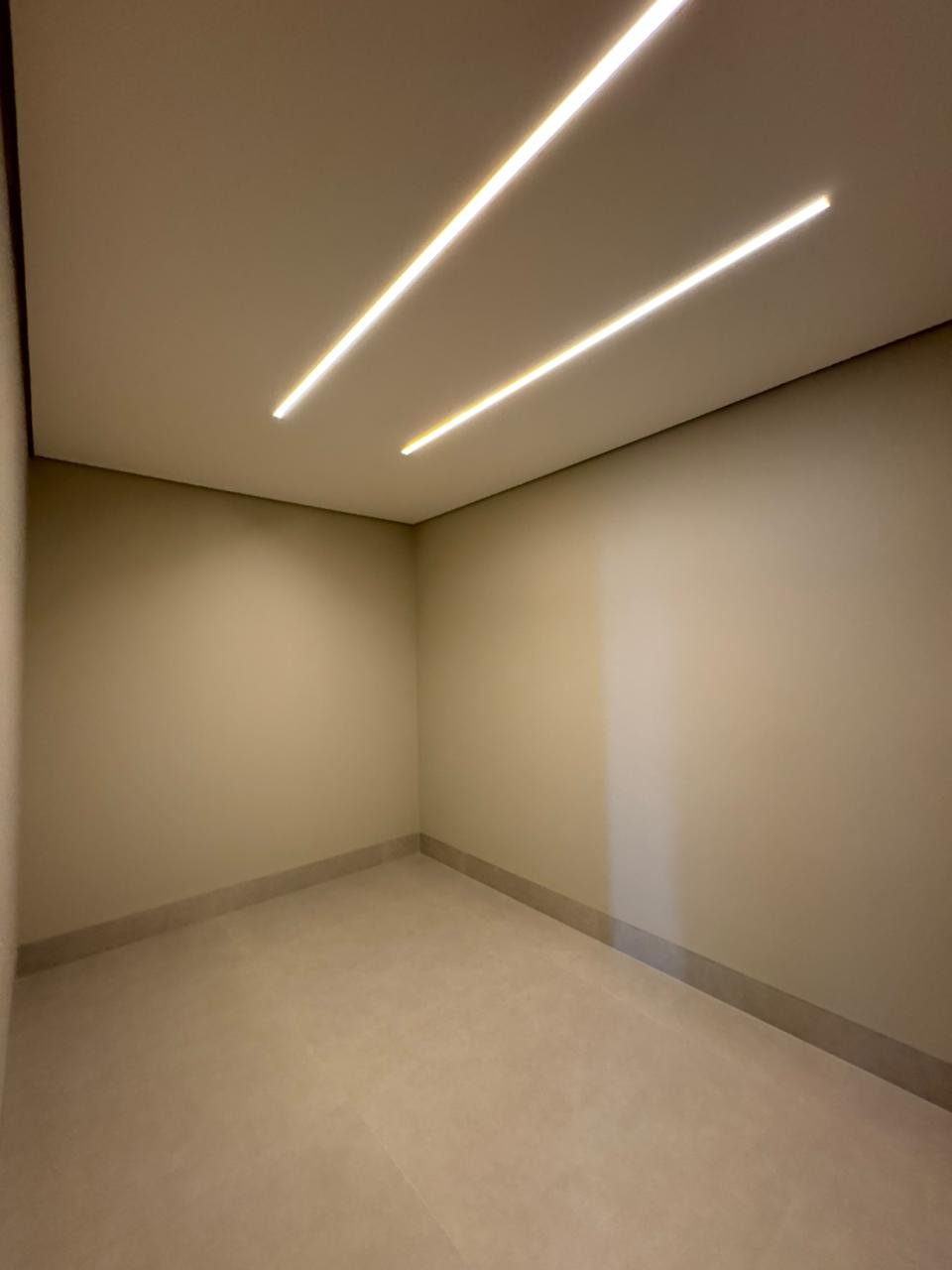 Casa de Condomínio à venda com 4 quartos, 257m² - Foto 10