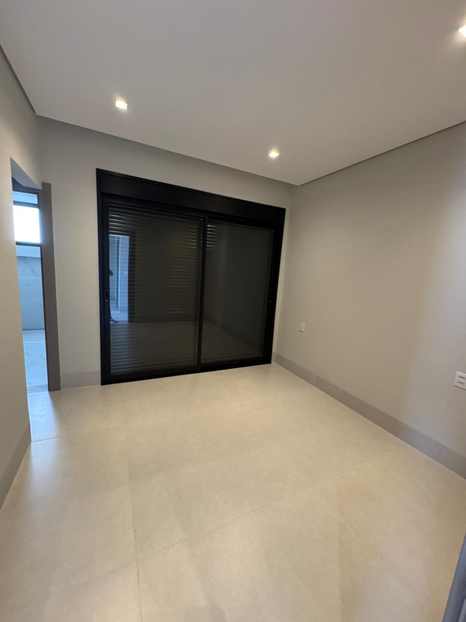 Casa de Condomínio à venda com 4 quartos, 257m² - Foto 13