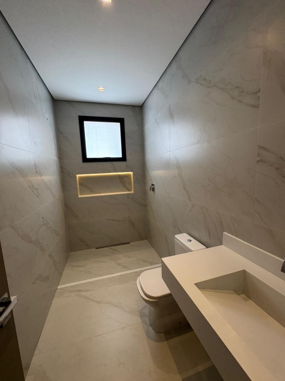 Casa de Condomínio à venda com 4 quartos, 257m² - Foto 17
