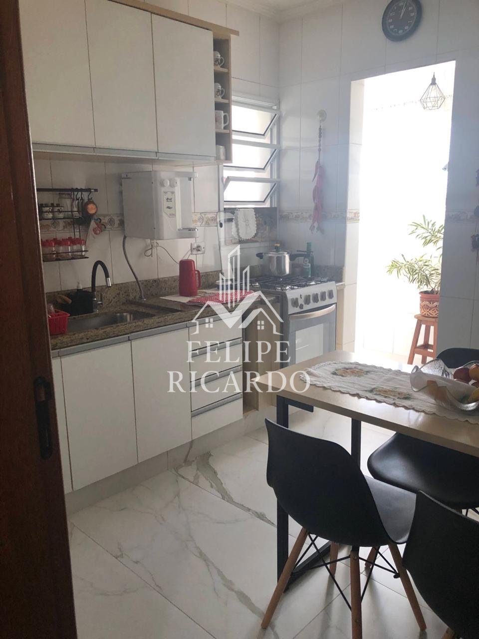 Cobertura à venda e aluguel com 3 quartos, 185m² - Foto 11