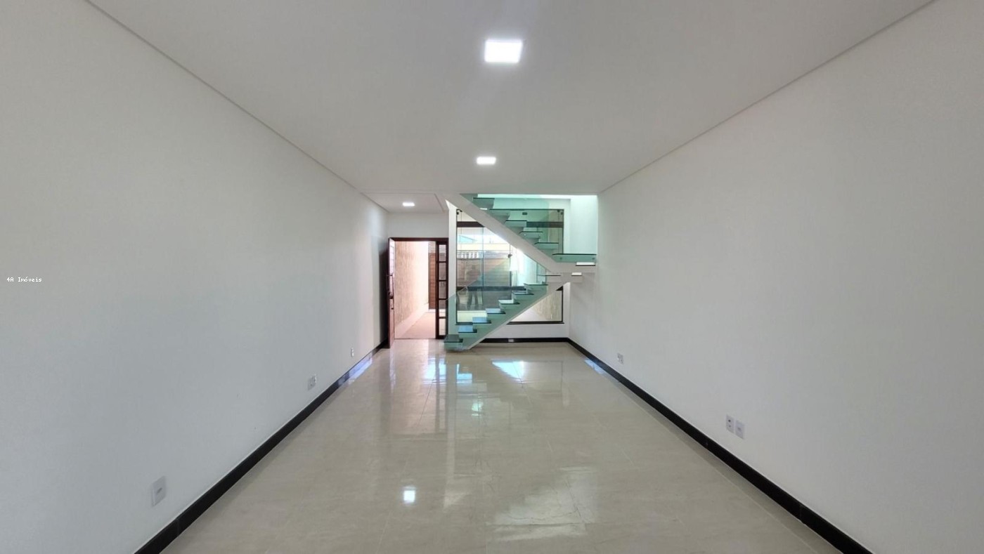 Casa, 3 quartos, 110 m² - Foto 4