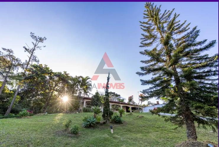 Chácara, 3 quartos, 2160 m² - Foto 1