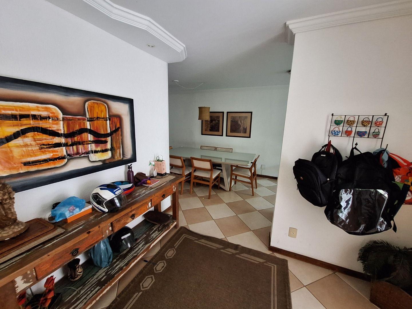 Casa, 5 quartos, 277 m² - Foto 4