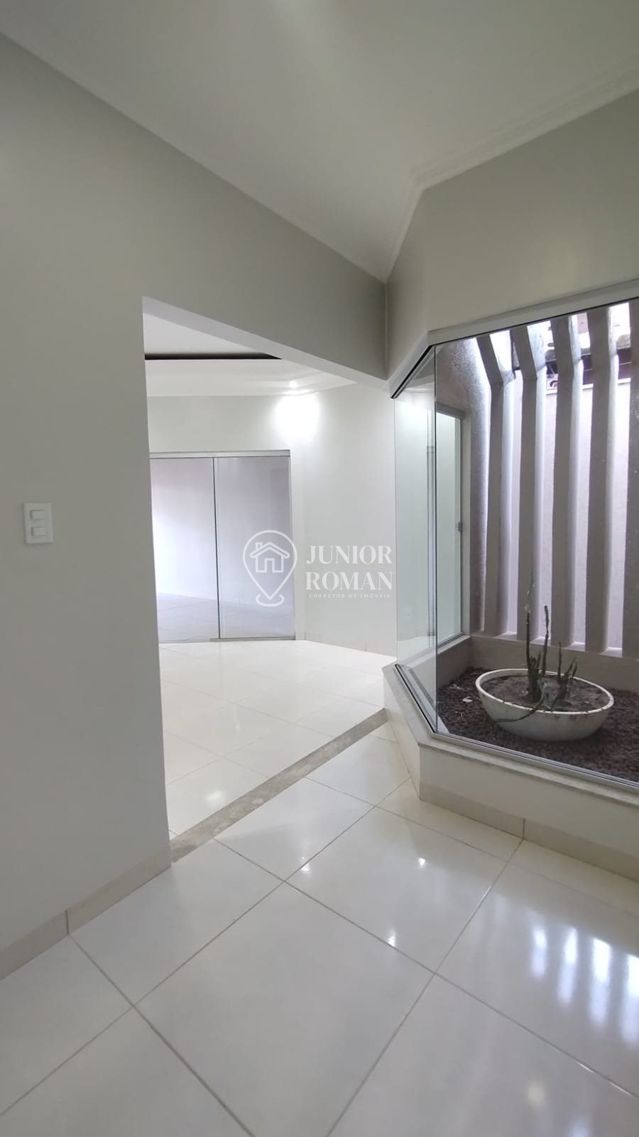 Casa, 4 quartos, 192 m² - Foto 1